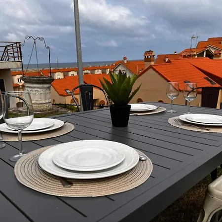 Casa Con Jardin A 2 Min Playa, Garaje Privado Mogro